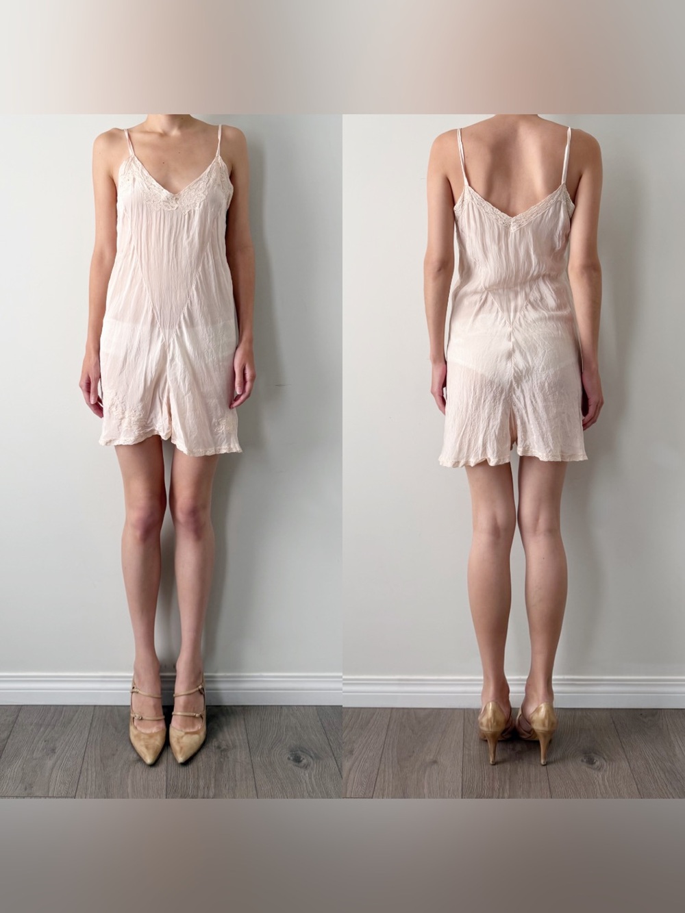 1930s pale peach 100% silk lace trim teddy